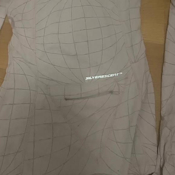 Lilac Lululemon Running Shirt Size 4 - Picture 1 of 6